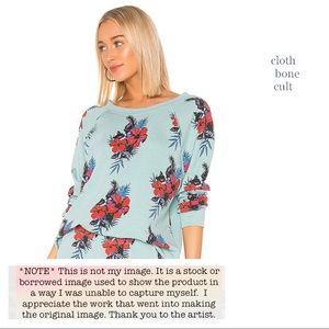 ✨NWT✨ WILDFOX💋🦊 Hibiscus Dreams SWEATSHIRT